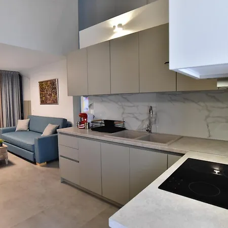 דירה Good Vibes Nea Iraklitsa