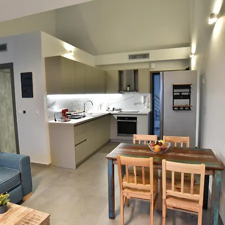 Good Vibes * Nea Iraklitsa