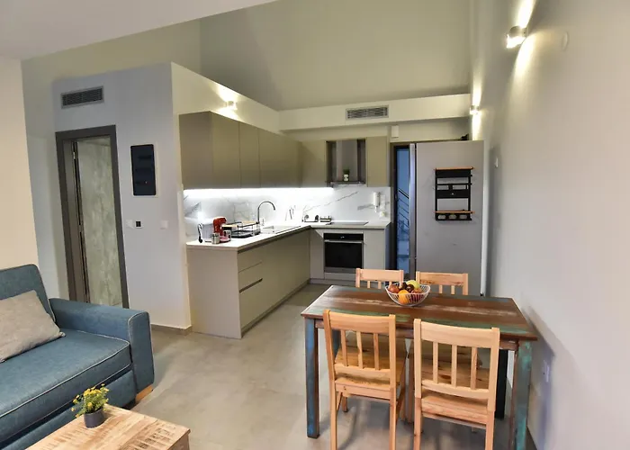 Good Vibes * Nea Iraklitsa